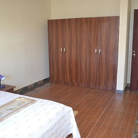 Apartment Is Calm Locality Flic en Flac Room photo